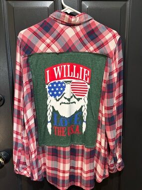Willie Nelson Red Plaid Flannel  with Green USA Graphic Back